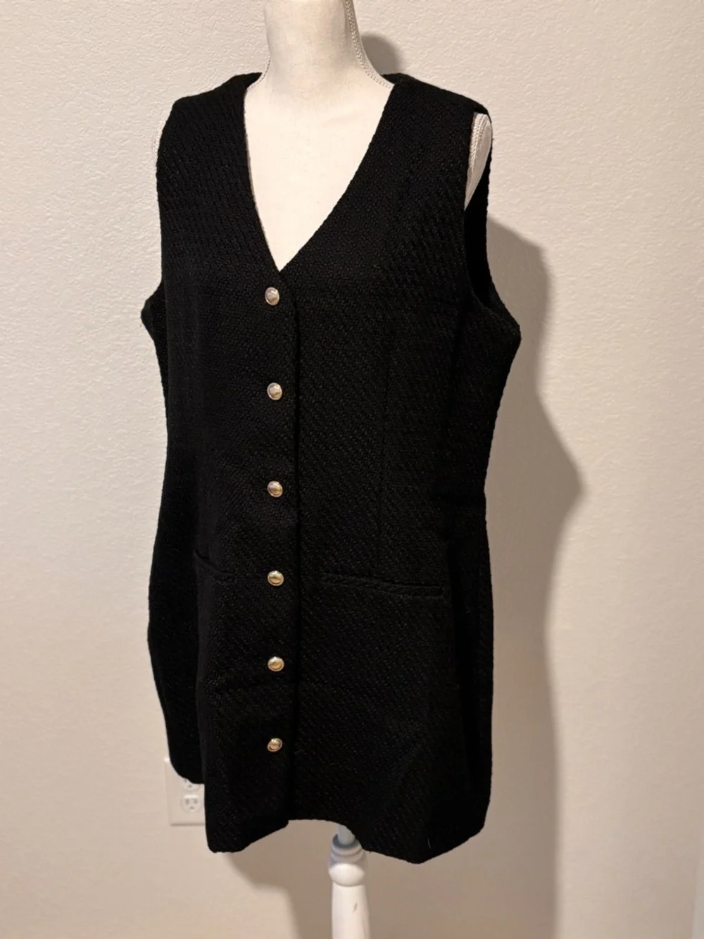 ABERCROMBIE AND FITCH
Mara Tweed Vest Mini Dress sz XL - Picture 2 of 6